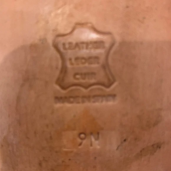 Timothy Hitsman Vintage Croc Leather Square Toe Heels, Size 9 Narrow - Picture 7 of 7